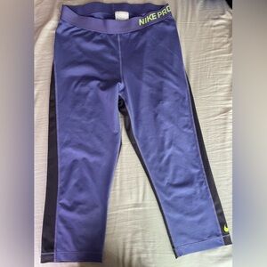 Nike Pro leggings